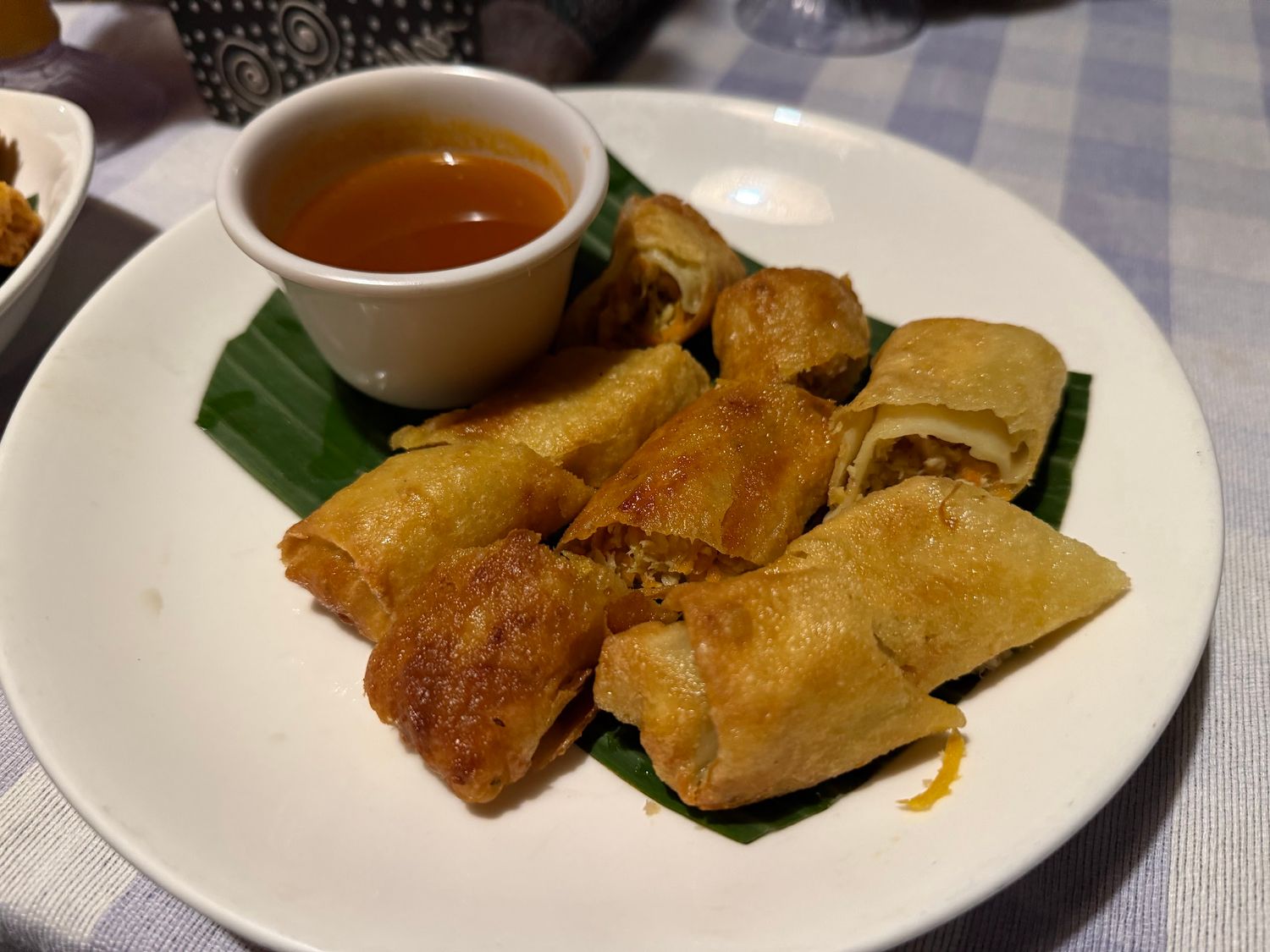The lumpia (spring rolls) at the hotel were sooooo good.
