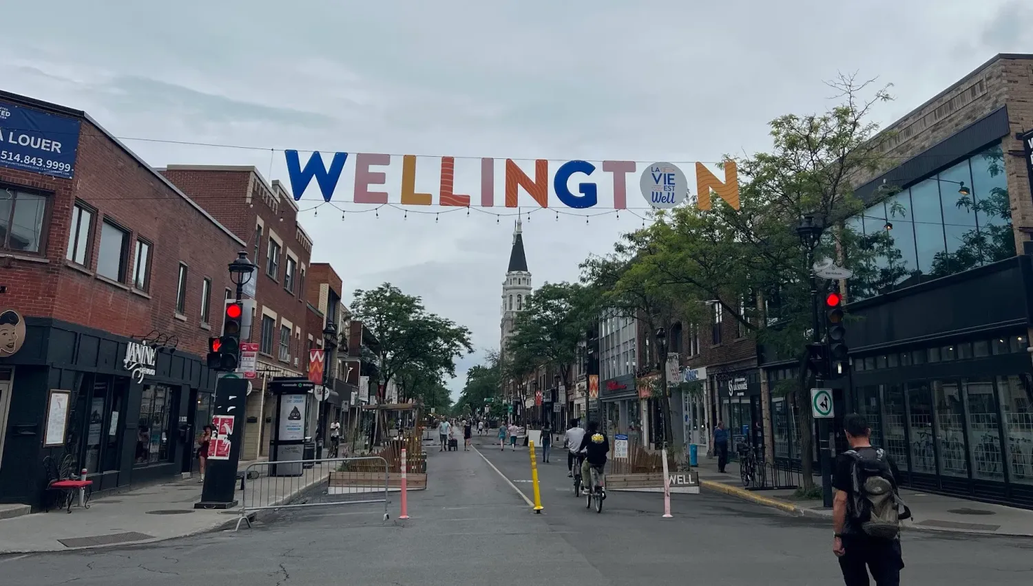 Wellington, the main street in Verdun.